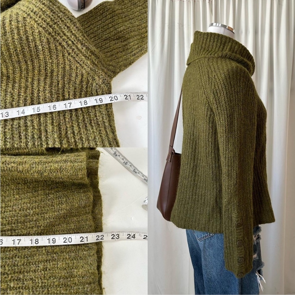 Green acoté turtleneck Mohair blend sweater. - Picture 8 of 8